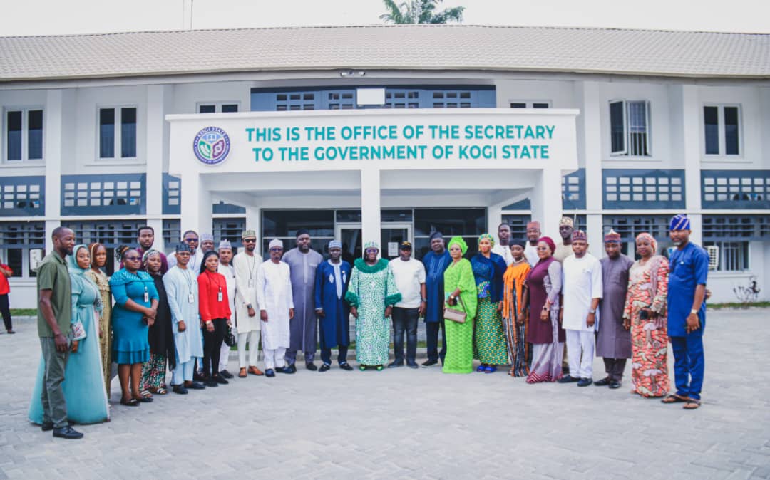 The NPC NEWMAP-EIB, Engr. Anda Ayuba Yalaks, NIAE,FNAH,FNIWE in company of the Kogi State Commissioner for Environment and Ecological Management, Engr. Joseph Oluwasegun Stephen on Tuesday, 17th December 2024 led a delegation comprising of the FPMU & SPMU on a courtesy visit to the office of the Secretary to the State Government of Kogi State, Dr. Ayoade Folashade Arike, in Lokoja, the Kogi State capital.